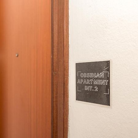 Obsidian -Centro- Wifi + Free Parking Apartment ราเวนนา ภายนอก รูปภาพ