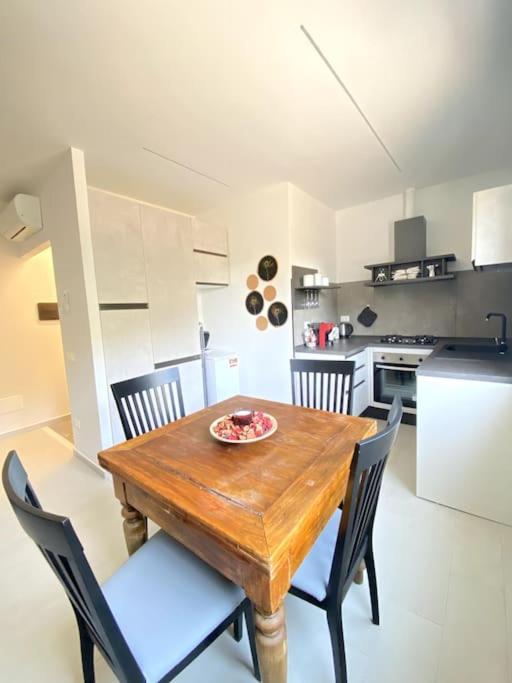 Obsidian -Centro- Wifi + Free Parking Apartment ราเวนนา ภายนอก รูปภาพ