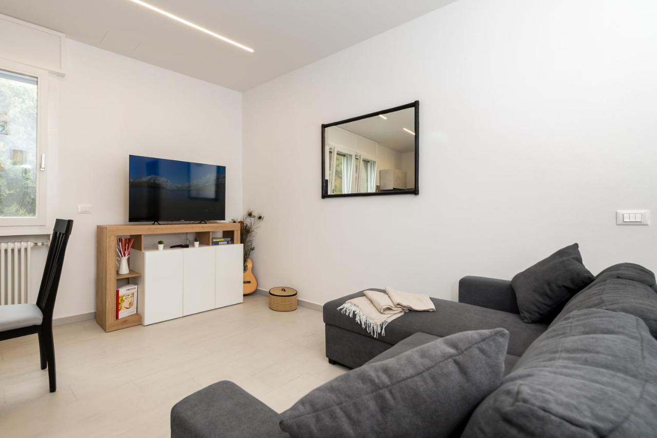 Obsidian -Centro- Wifi + Free Parking Apartment ราเวนนา ภายนอก รูปภาพ